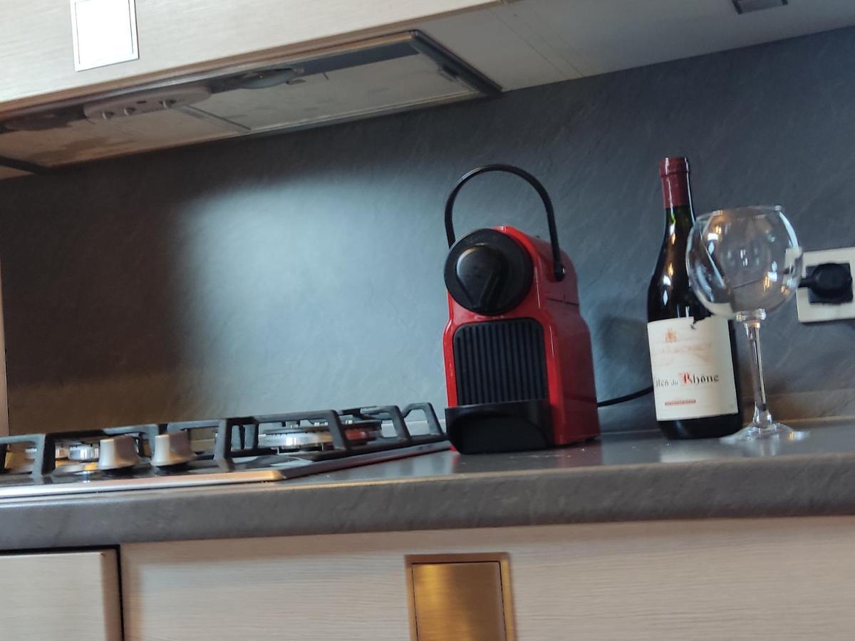 Chalet Del Sorriso Villa Клавиере Екстериор снимка