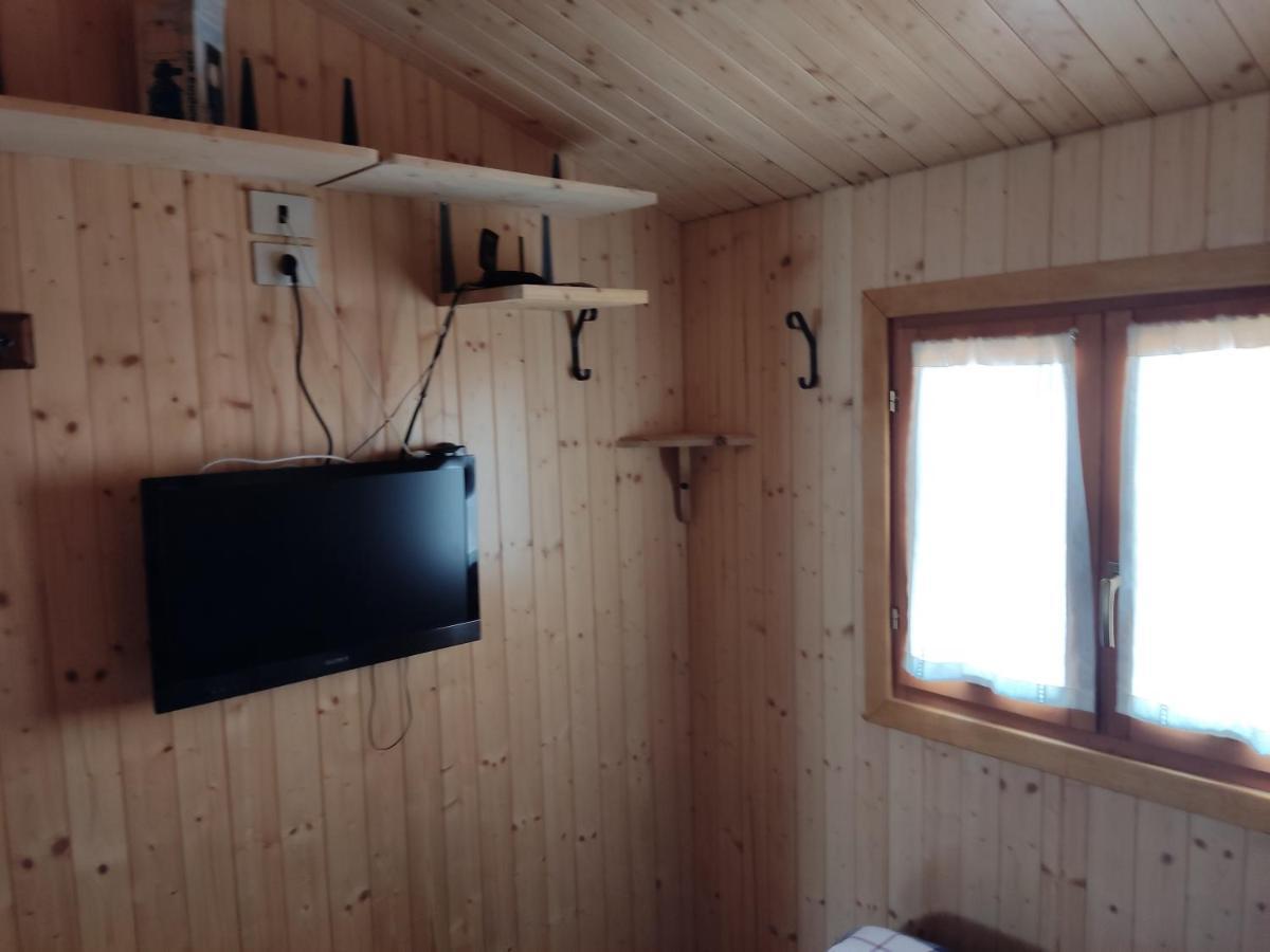 Chalet Del Sorriso Villa Клавиере Екстериор снимка